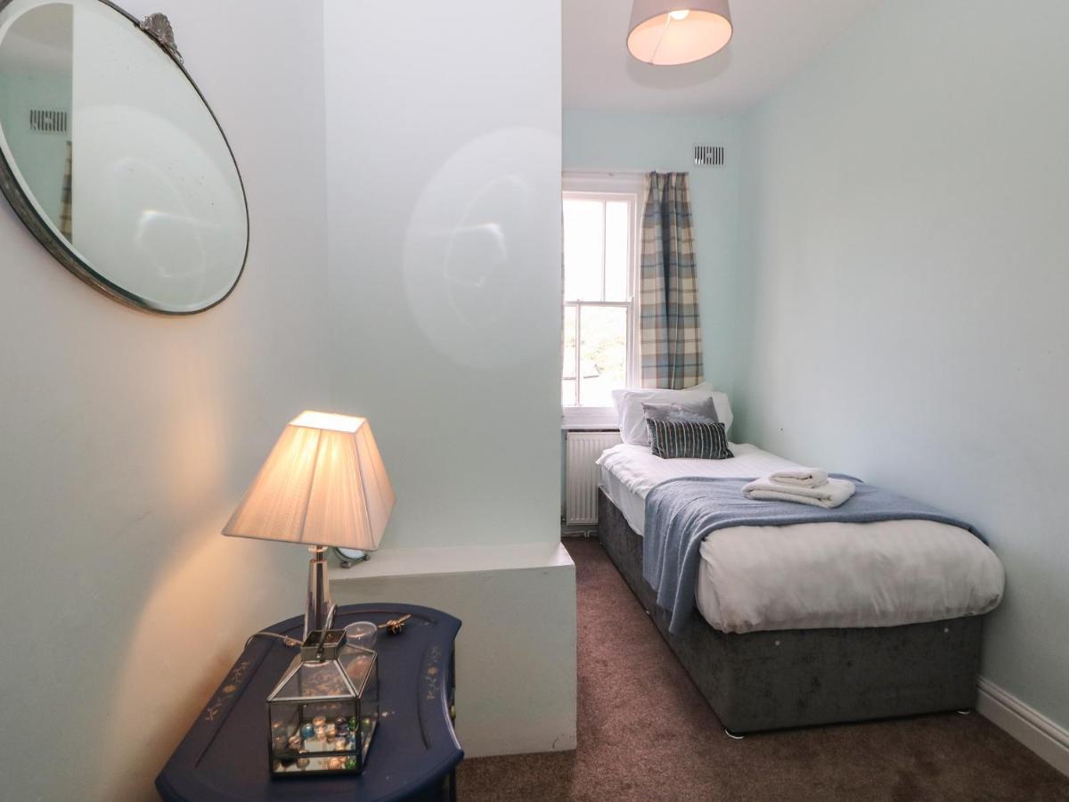 Churchside House Matlock  Bagian luar foto
