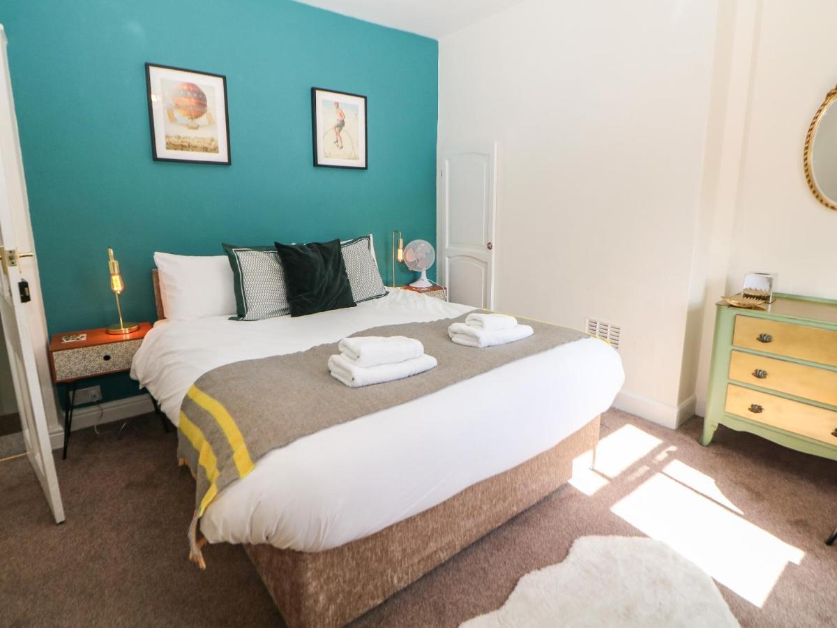 Churchside House Matlock  Bagian luar foto